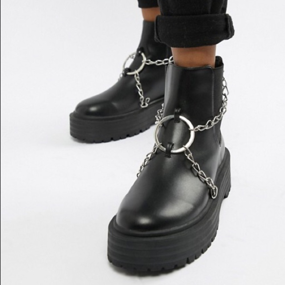 Public Desire chunky black o-ring chain boots